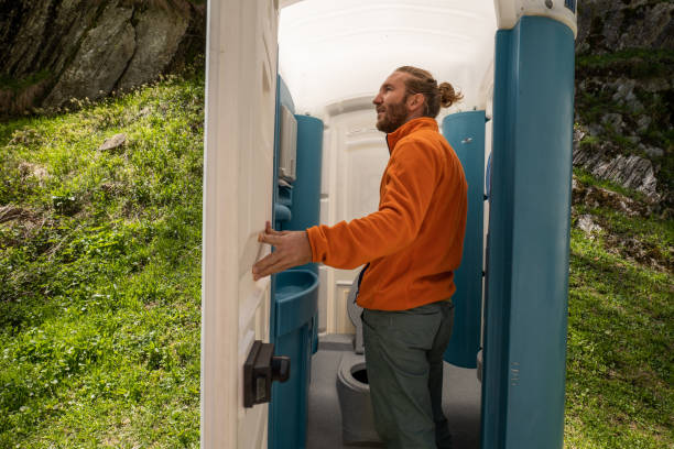 Best Portable toilet rental cost  in Chieand, FL